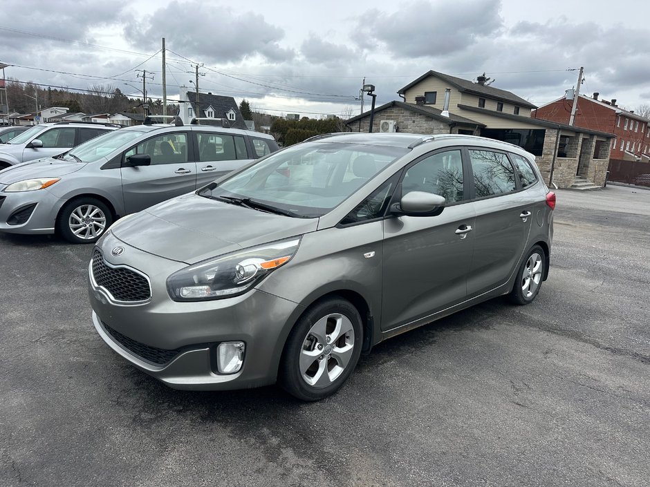 Kia Rondo LX 2014-1