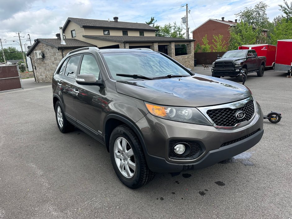 2013 Kia Sorento LX AWD-0