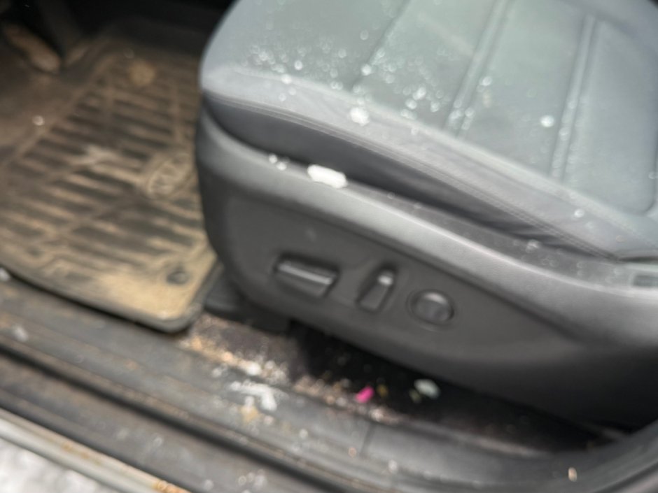 Kia Sorento LX-V6 2016-9