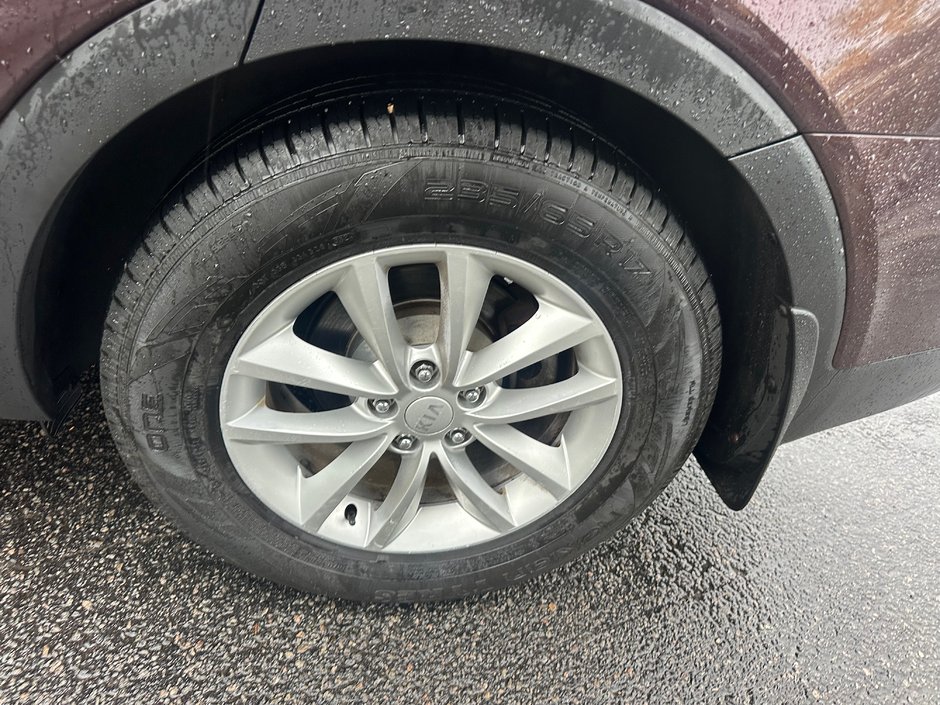 Kia Sorento LX 2016-10