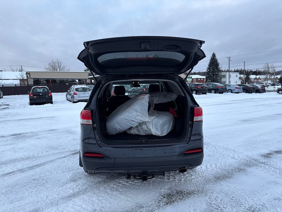 Kia Sorento LX+ V6 2016-9