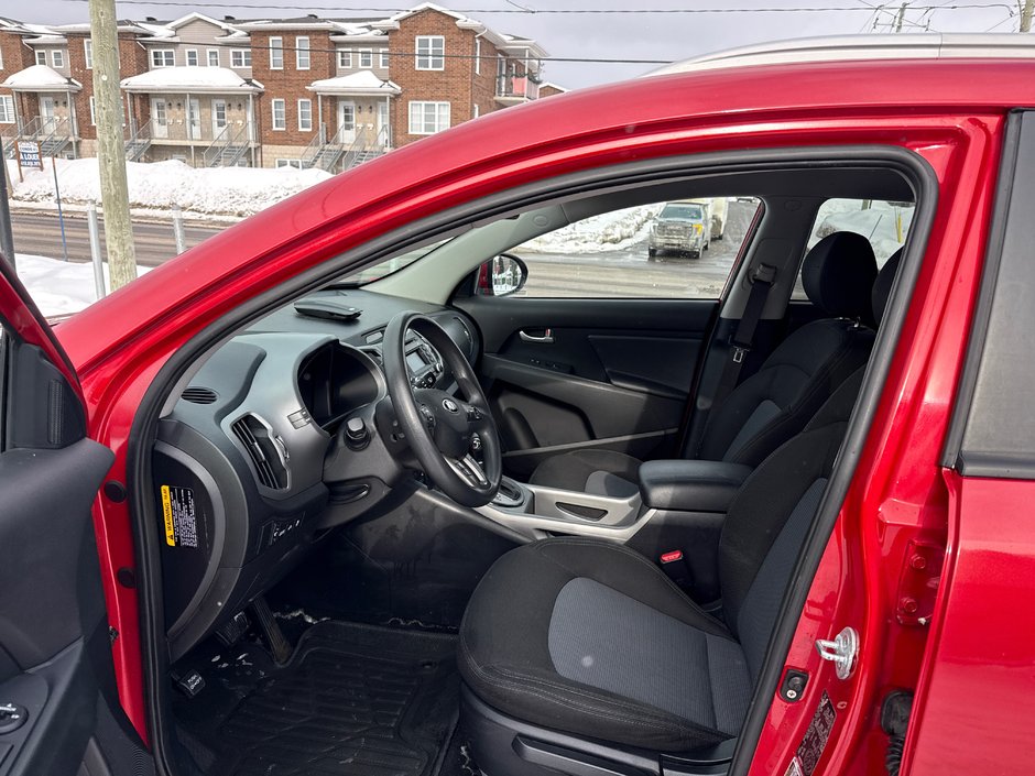 Kia Sportage LX AWD 2015-8