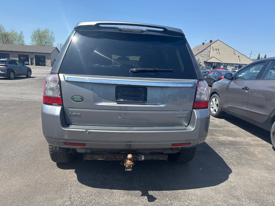 2012 Land Rover LR2 HSE-2