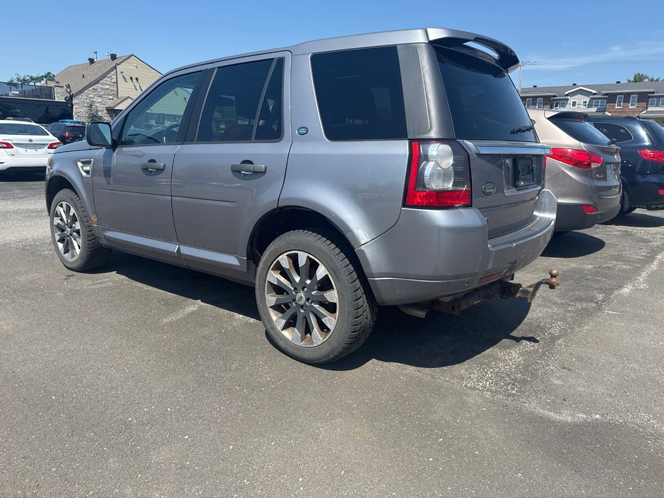 2012 Land Rover LR2 HSE-5