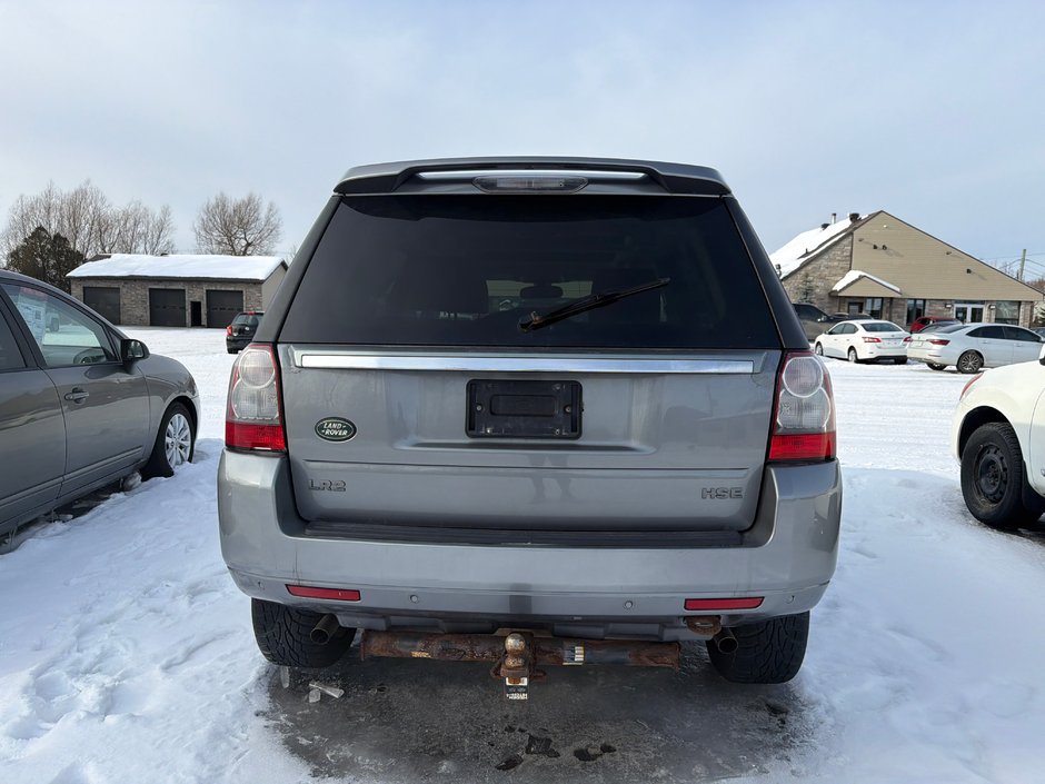 Land Rover LR2 HSE 2012-3