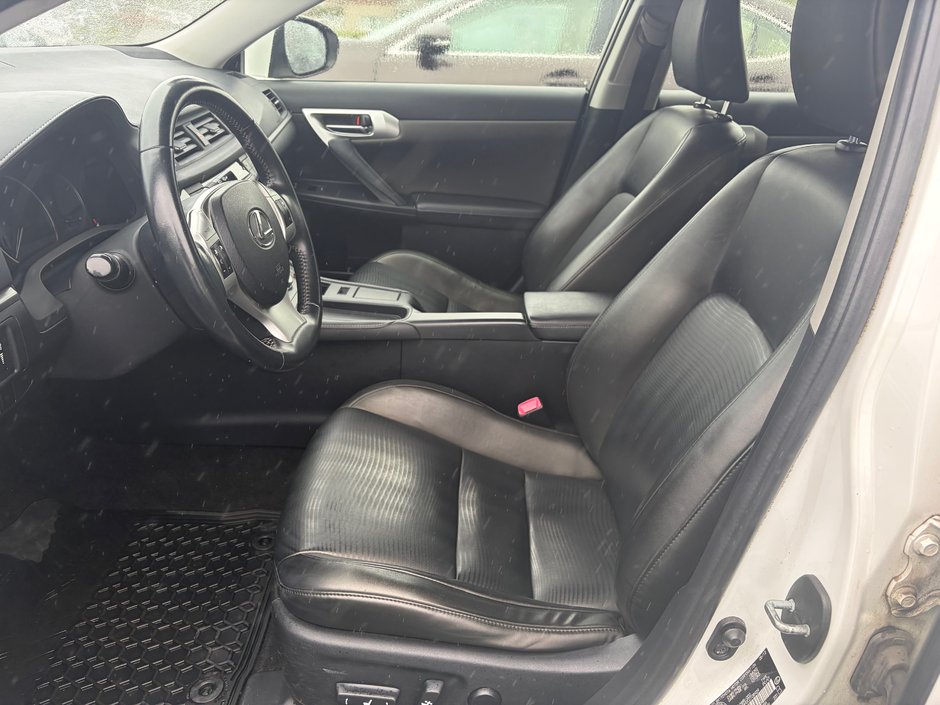 2012 Lexus CT 200h HYBRIDE-5
