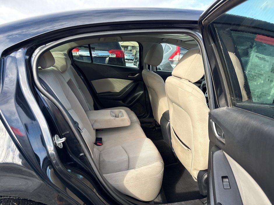 Mazda 3 GS-SKY 2014-3