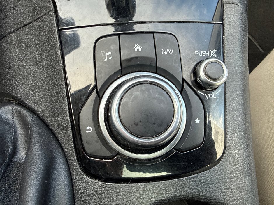 Mazda 3 GS-SKY 2014-27