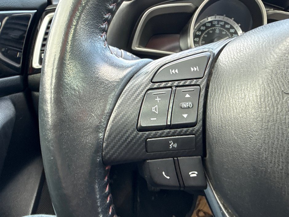 Mazda 3 GS-SKY 2014-18