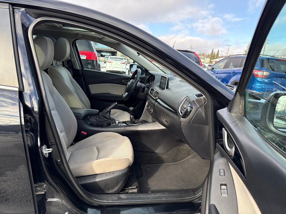 Mazda 3 GS-SKY 2014-2