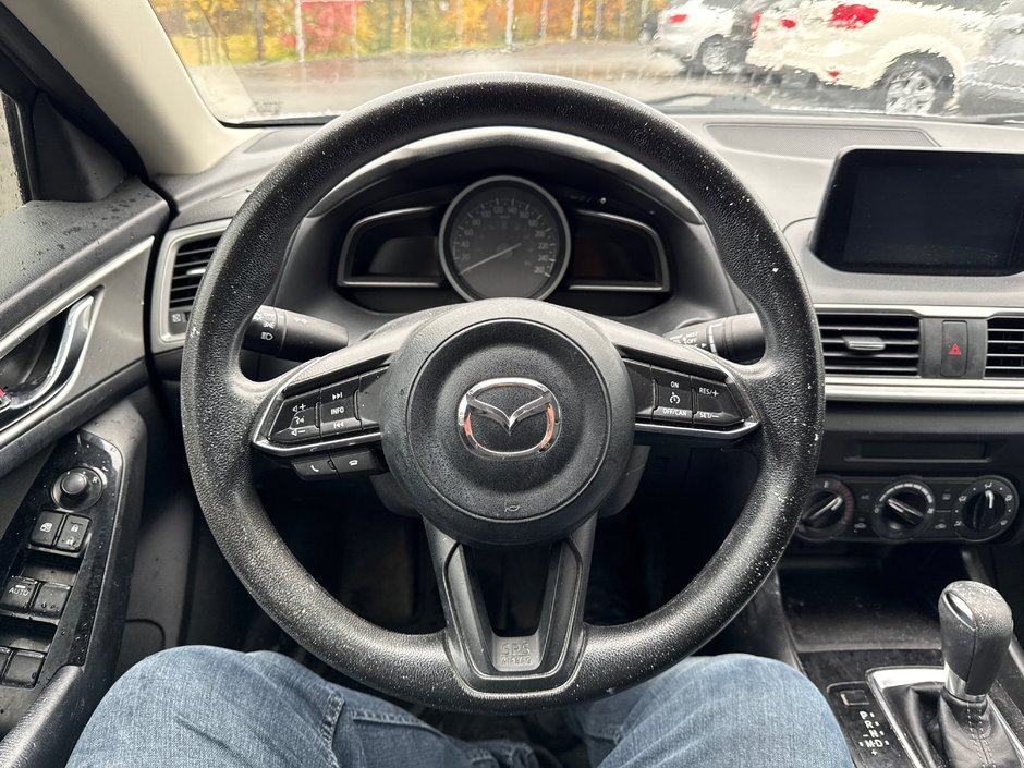 Mazda 3 GX 2017-16