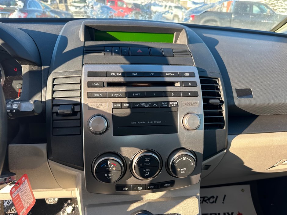 2009 Mazda 5 7 passagers-11