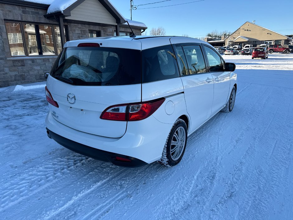 Mazda 5 GS 2015-3