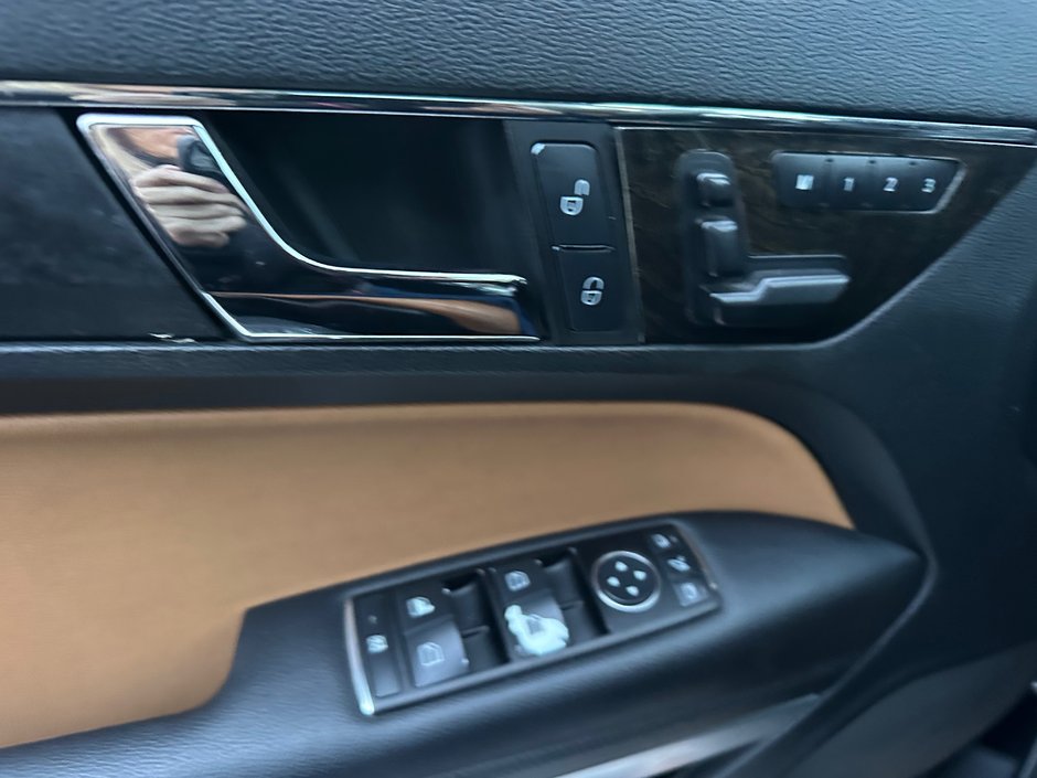 Mercedes-Benz E-Class E350 2012-5