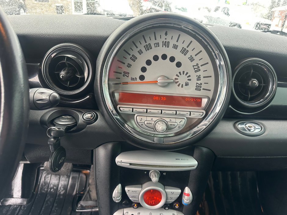 2009 MINI Cooper Convertible-12