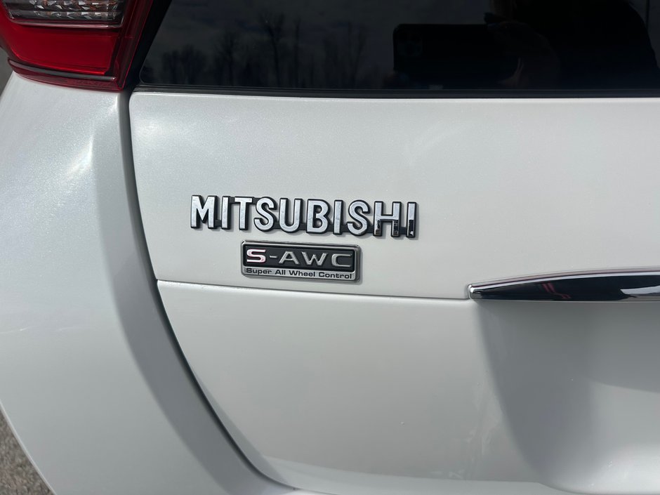 Mitsubishi Eclipse Cross S-AWD 2018-13