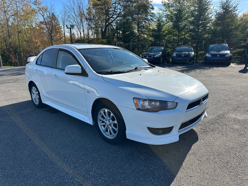Mitsubishi Lancer SE 2014-0