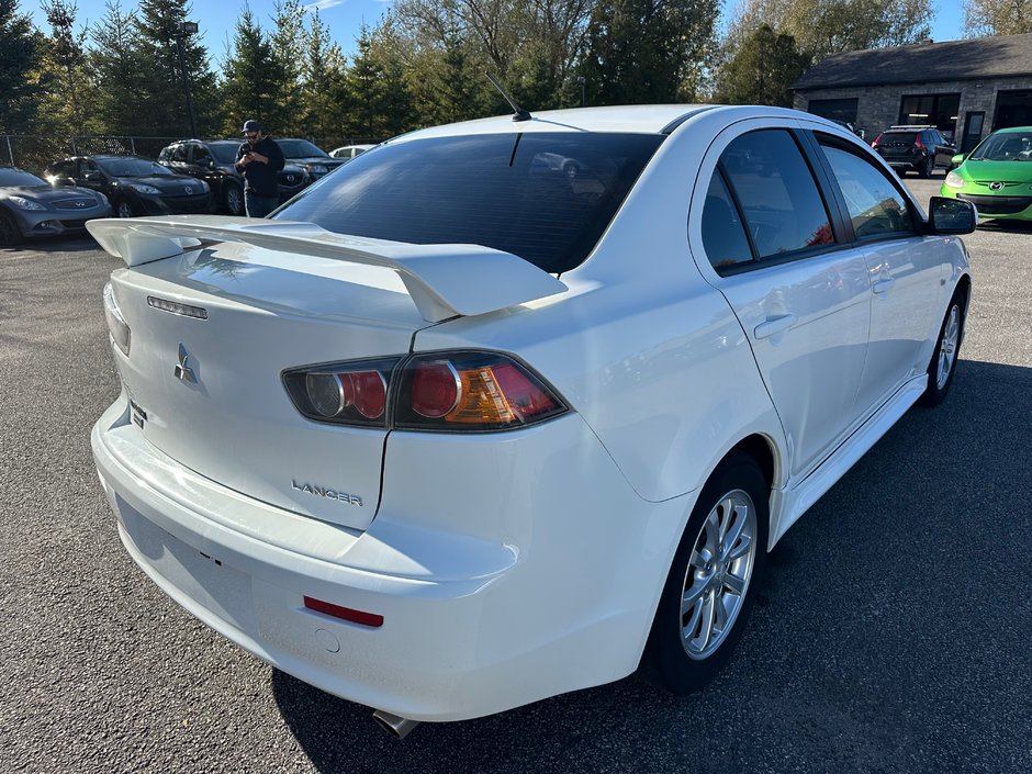 Mitsubishi Lancer SE 2014-2