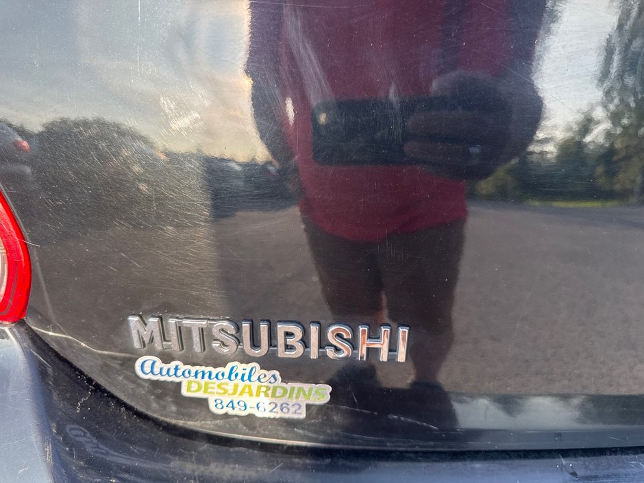 Mitsubishi Mirage SE 2014-12