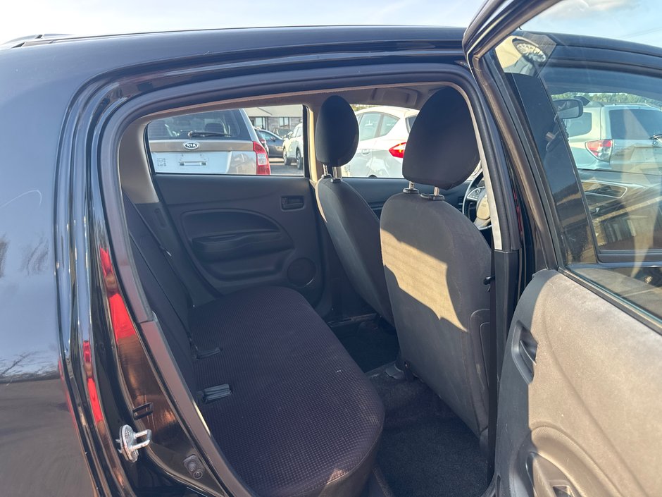 Mitsubishi Mirage SE 2014-11