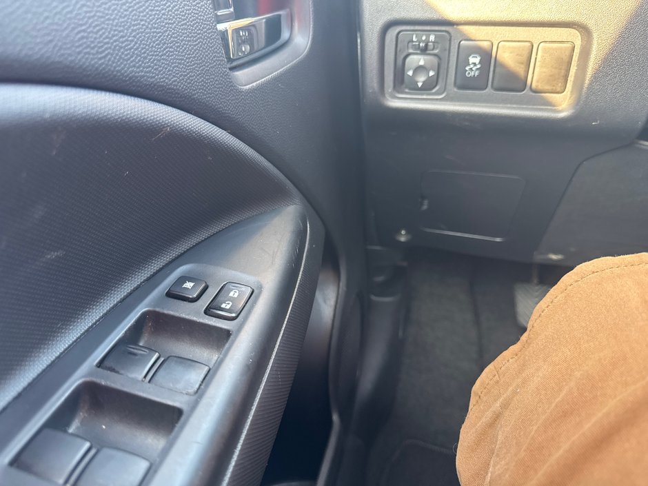 Mitsubishi Mirage SE 2014-19