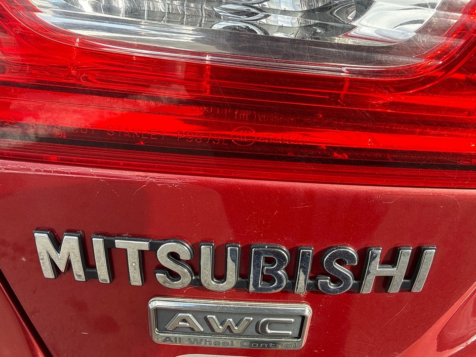 Mitsubishi RVR SE 2011-11