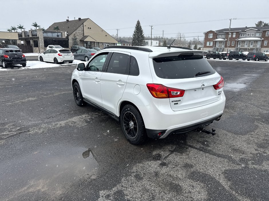 Mitsubishi RVR SE 2013-5