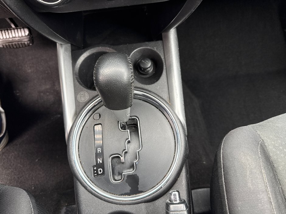 Mitsubishi RVR SE 2013-13