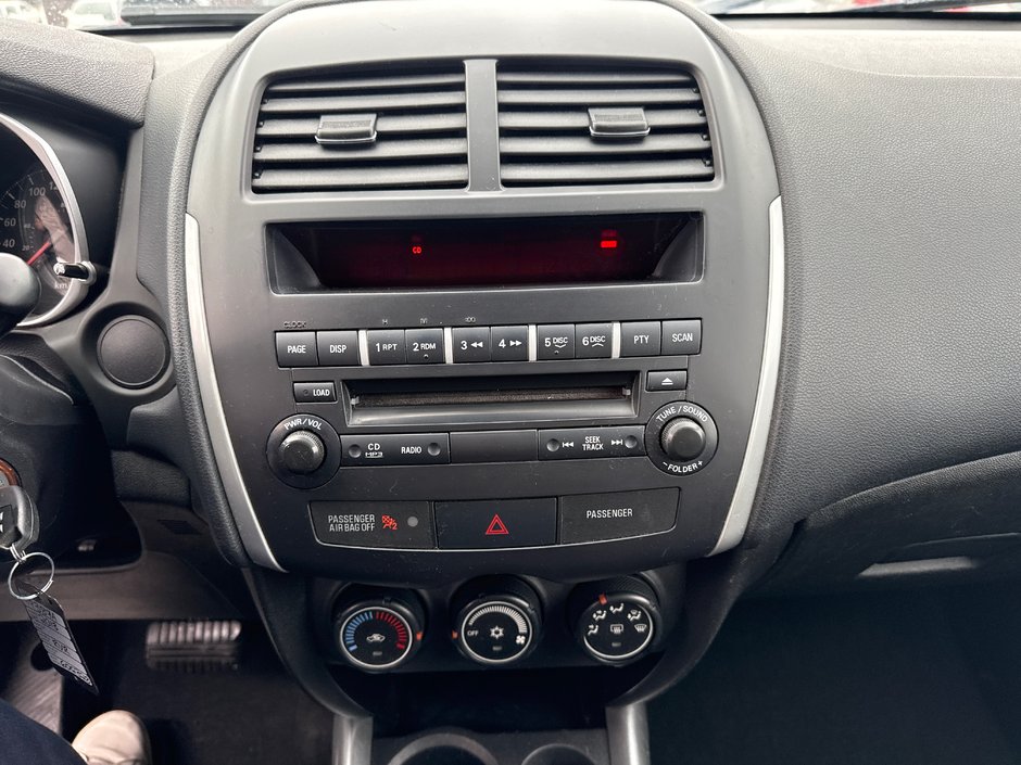 Mitsubishi RVR SE 2013-11