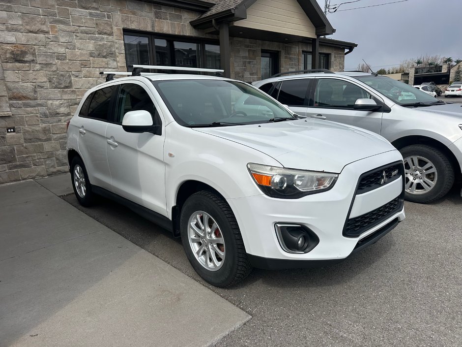 2014 Mitsubishi RVR-0