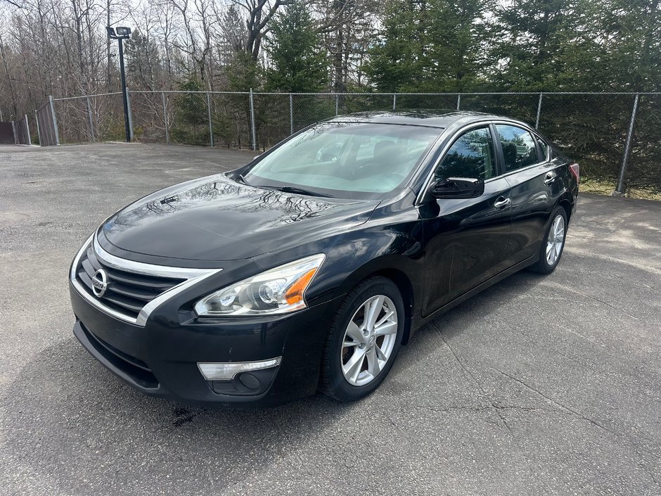 Nissan Altima  2013-1