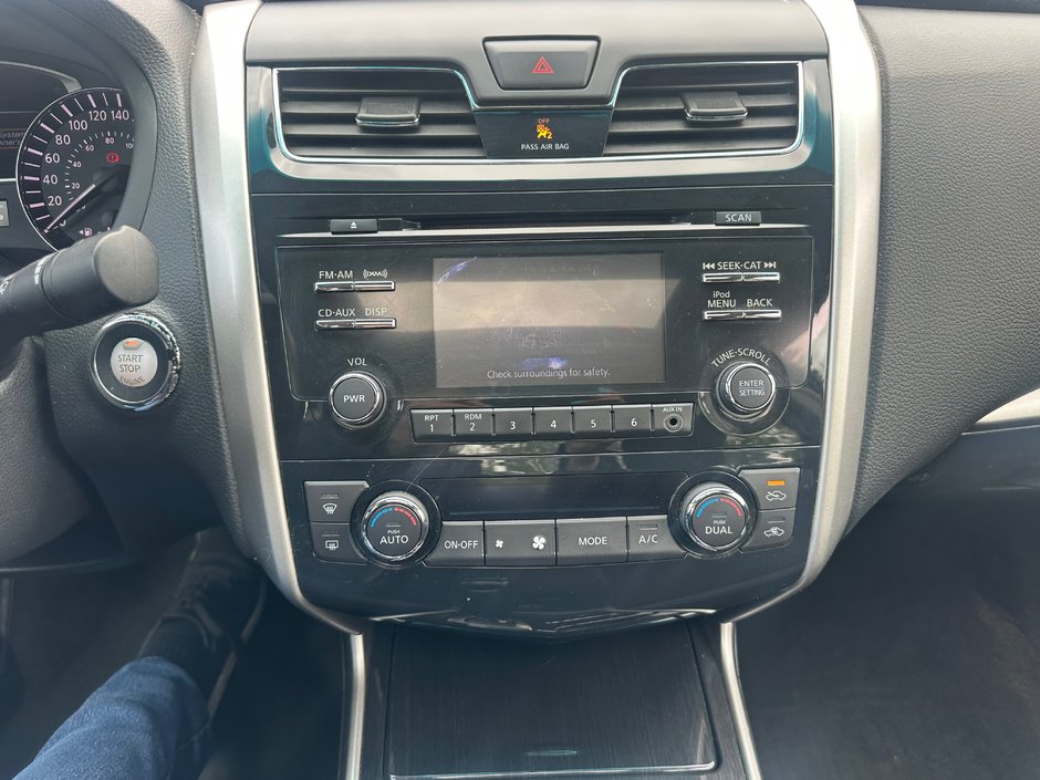 Nissan Altima  2013-6