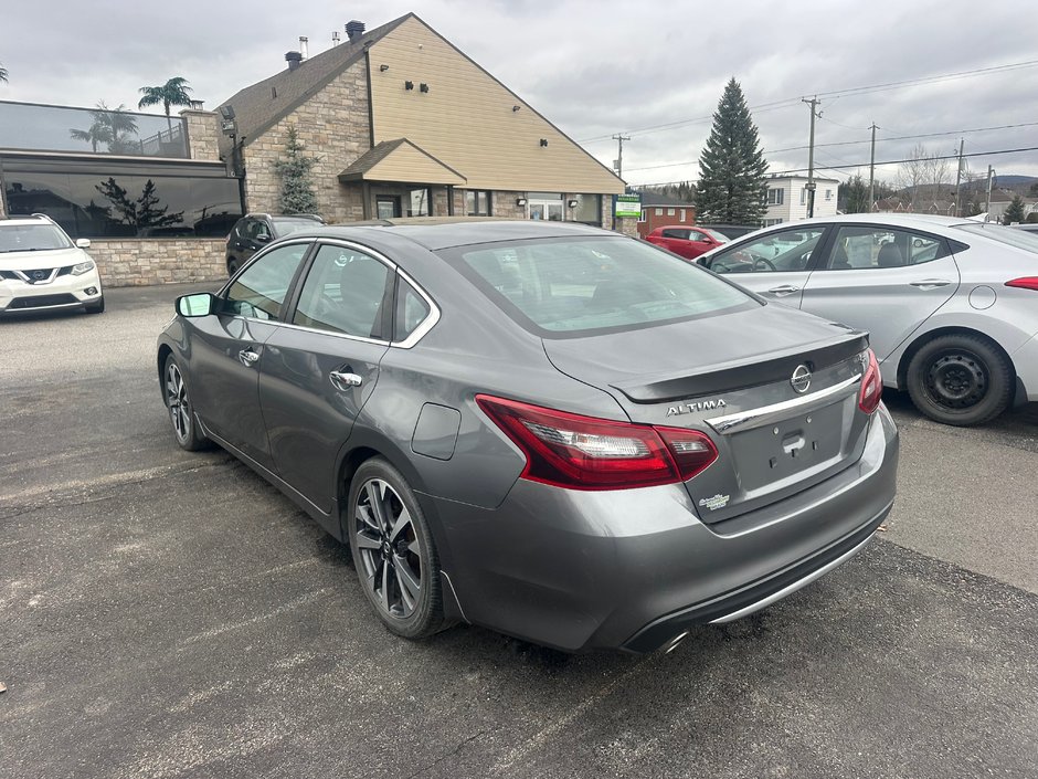 Nissan Altima SR 2017-3