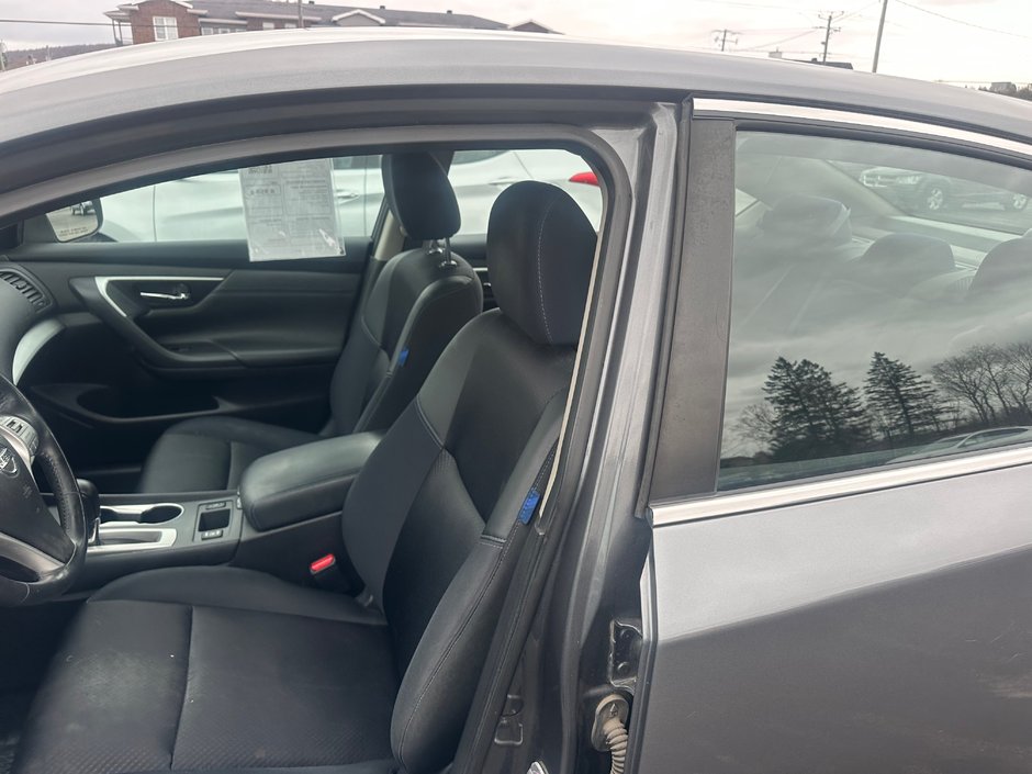 Nissan Altima SR 2017-6