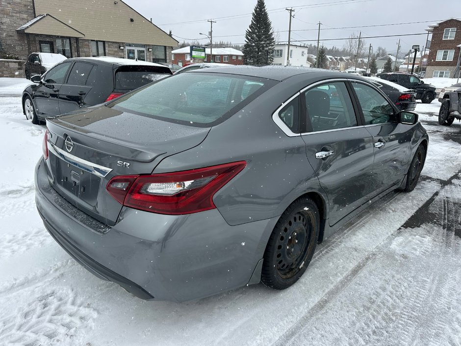 2017 Nissan Altima SR-3