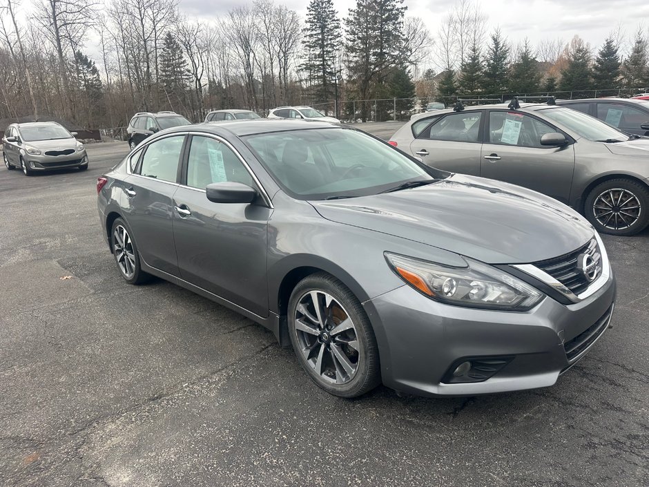 Nissan Altima SR 2017-0