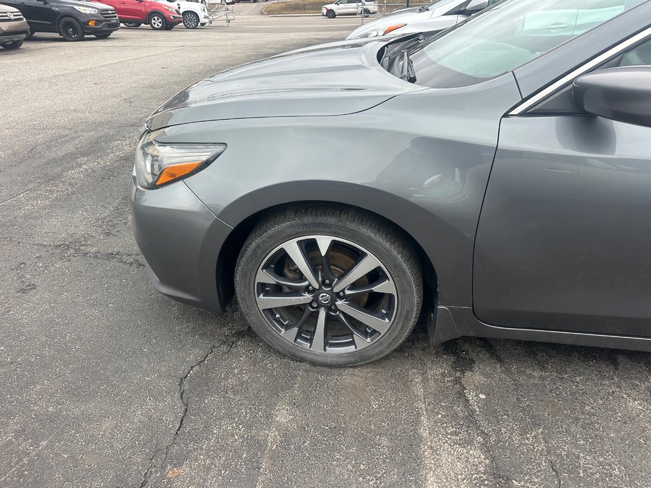 Nissan Altima SR 2017-4