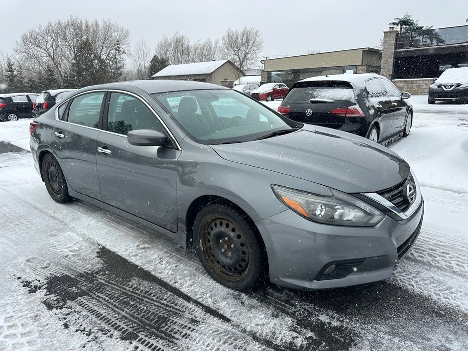 2017 Nissan Altima SR-0