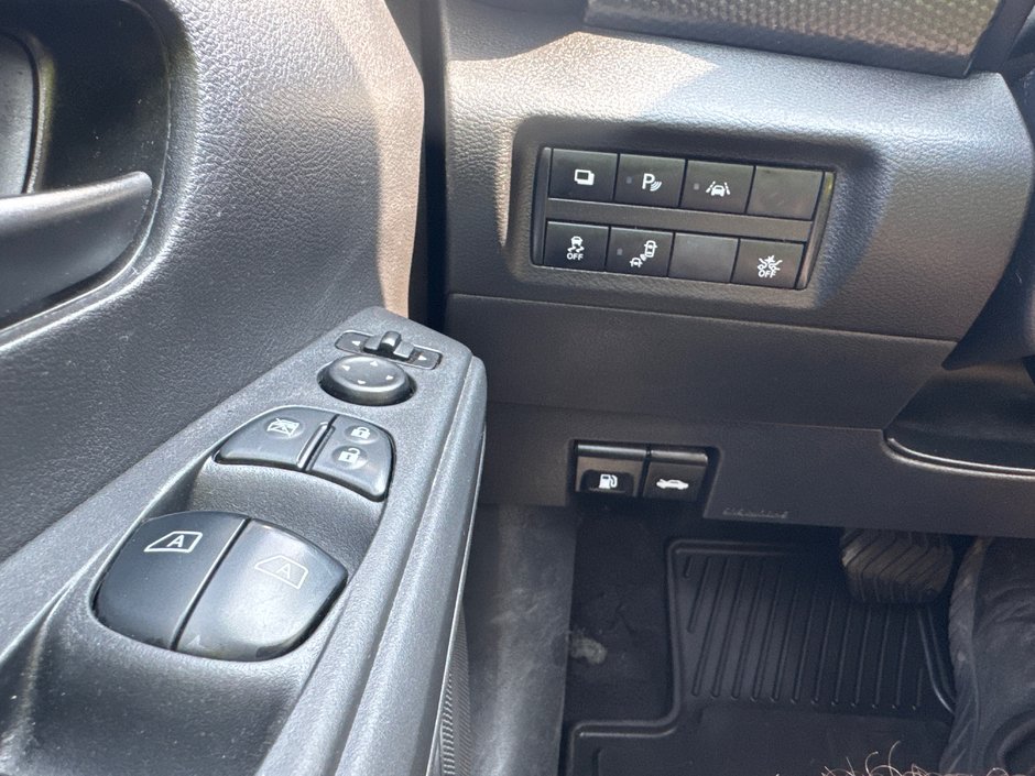 Nissan Kicks S 2020-18