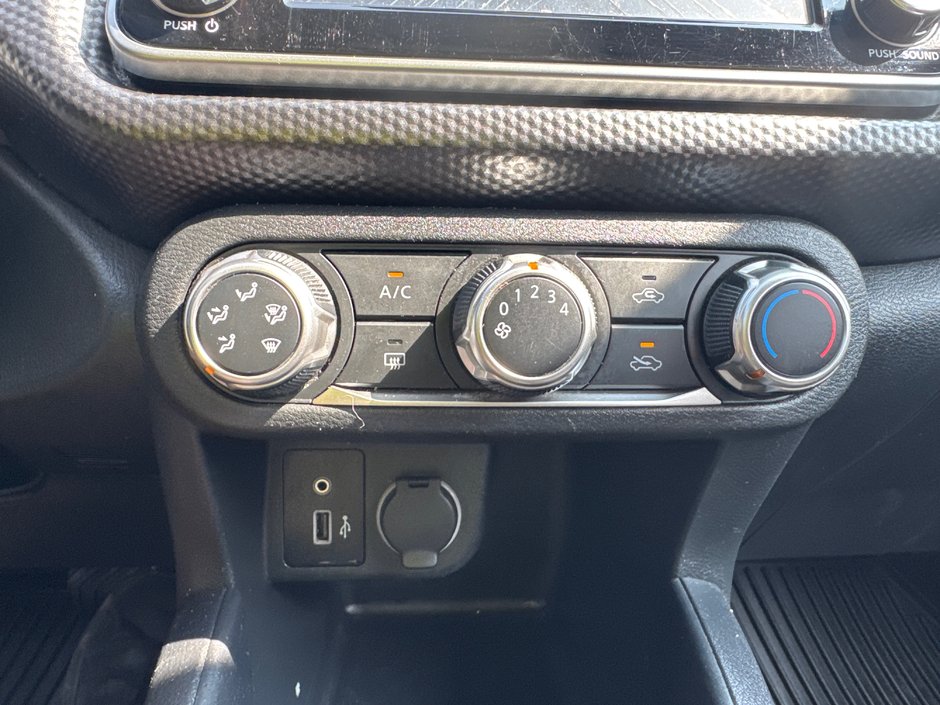 Nissan Kicks S 2020-25