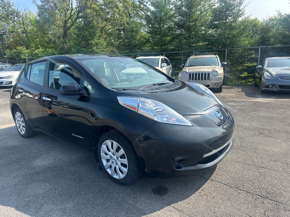 Nissan Leaf  2016-0