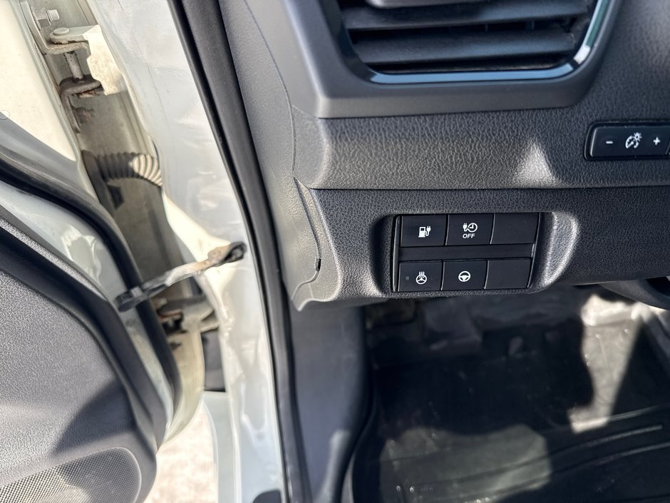 Nissan LEAF  2019-10