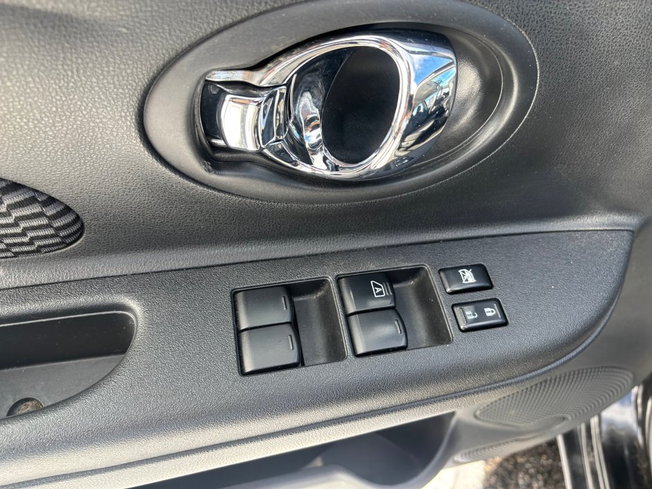 Nissan Micra SV 2015-9