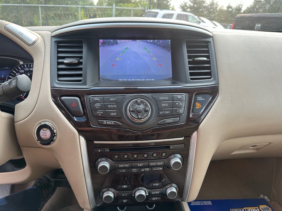 Nissan Pathfinder SL 2014-13