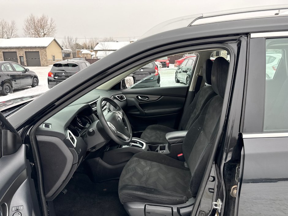 2015 Nissan Rogue AWD-6