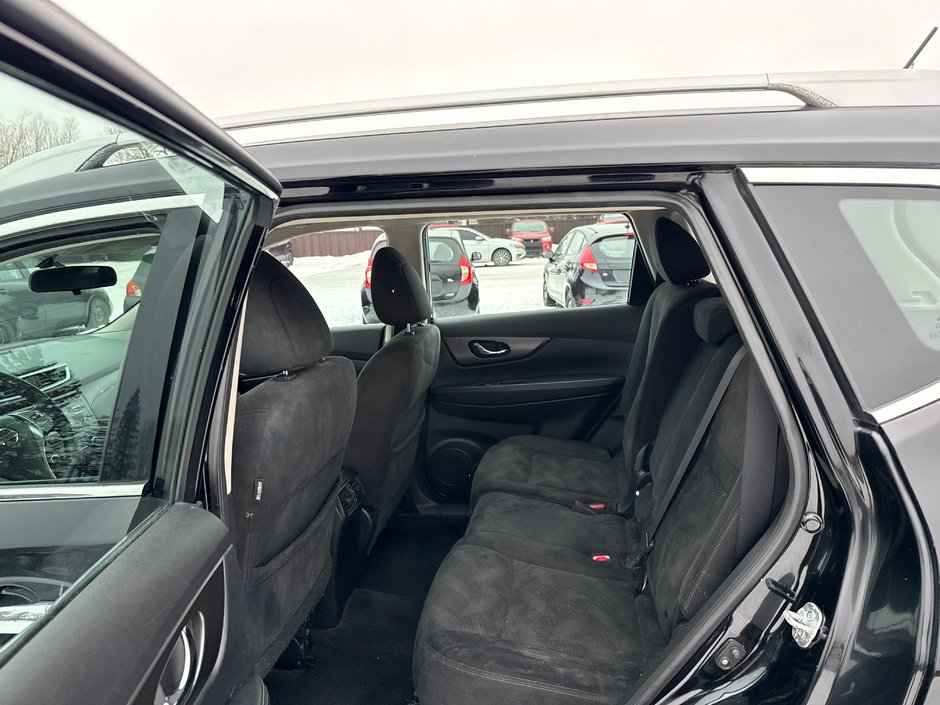 2015 Nissan Rogue AWD-5