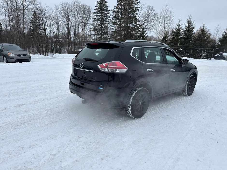 2015 Nissan Rogue AWD-2
