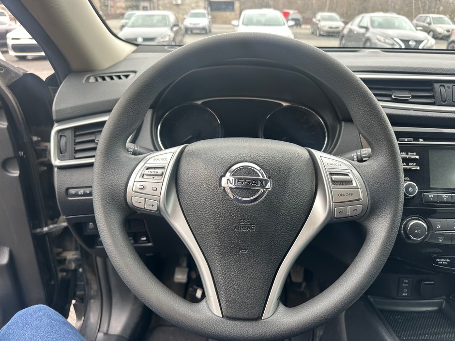 Nissan Rogue SR 2015-9