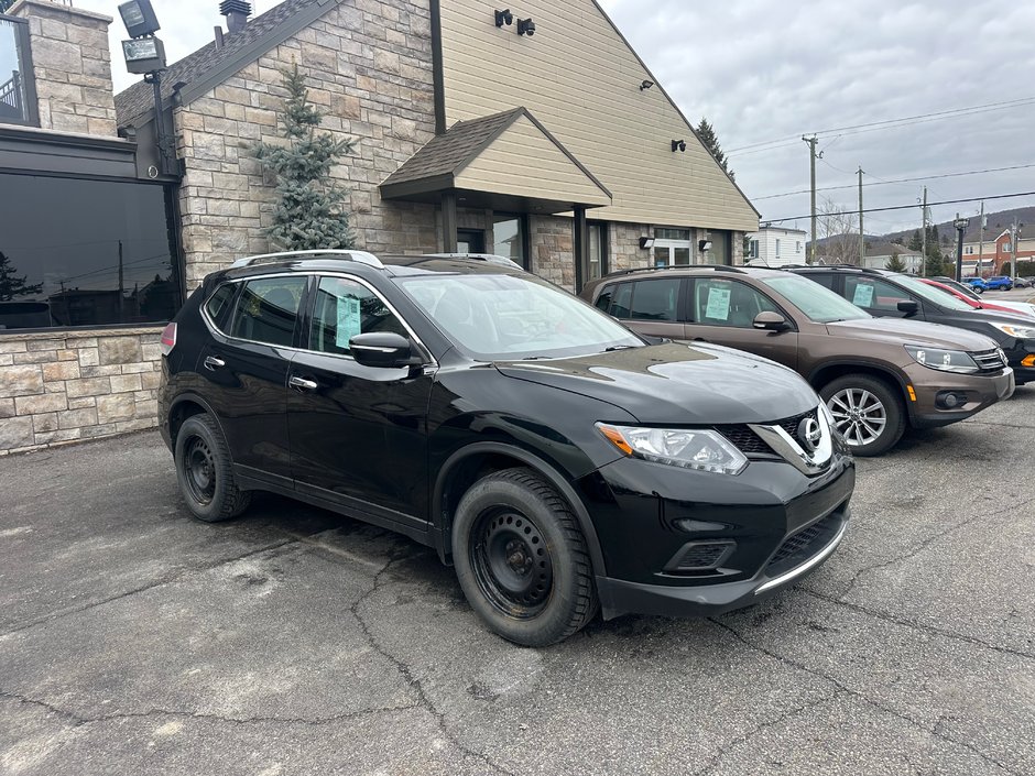 Nissan Rogue SR 2015-0