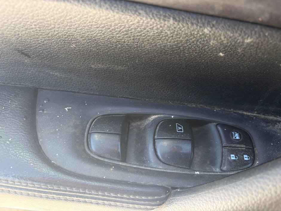 Nissan Rogue SV 2016-7